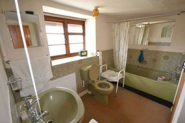  Image of 2 Bedroom Detached for sale at Rockbeare  Exeter, EX5 2DZ