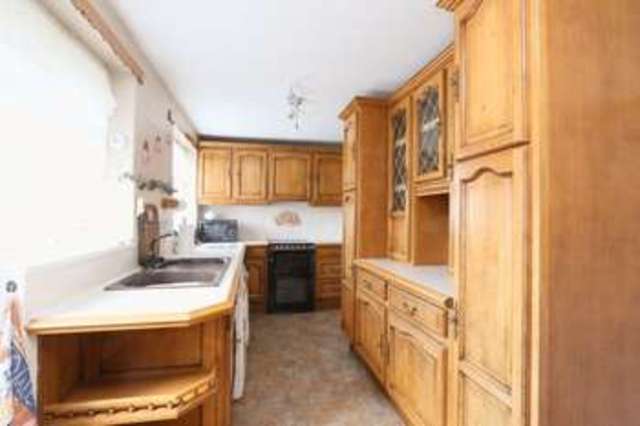  Image of 4 Bedroom Detached for sale at Main Road Bilton Hull, HU11 4DX