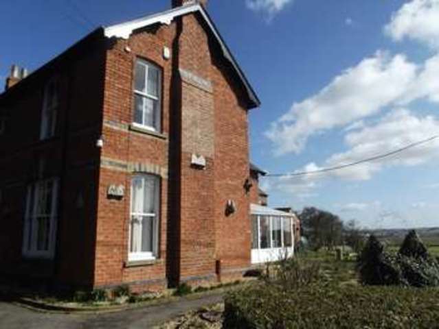  Image of 5 Bedroom Detached to rent at Main Road Thornton Horncastle, LN9 5JU