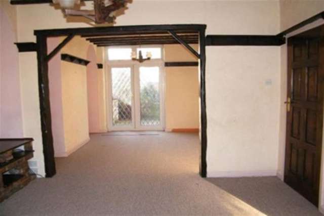  Image of 4 Bedroom Detached to rent at Southport, PR9 8NJ