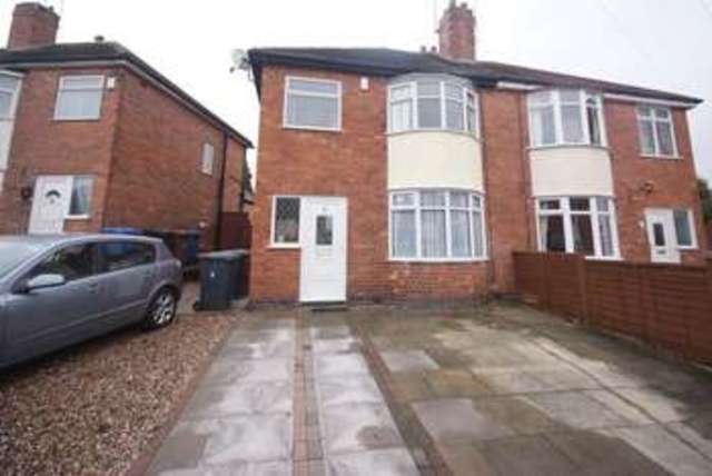  Image of 3 Bedroom Semi-Detached to rent at Manor Avenue  Derby, DE23 6EB