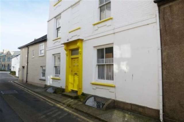  Image of 1 Bedroom Flat to rent at Marazion, TR17 0EB