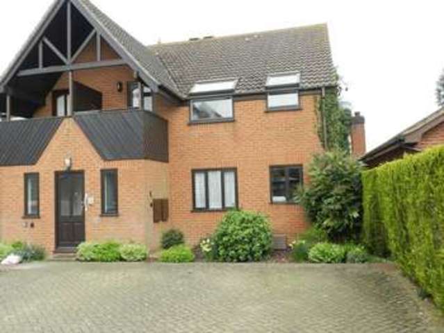  Image of 2 Bedroom Flat for sale at Marlborough Place  Toddington, LU5 6BU