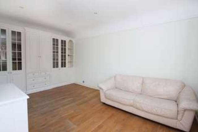  Image of 4 Bedroom Detached for sale at Meadow Way  Chigwell, IG7 6LP