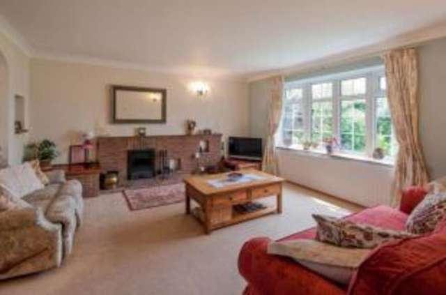  Image of 4 Bedroom Detached for sale at Mendlesham Green Stowmarket Mendlesham Green, IP14 5RQ