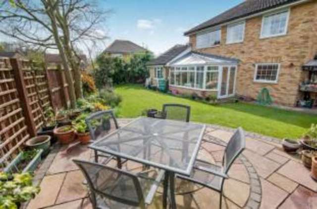  Image of 4 Bedroom Detached for sale at Mendlesham Green Stowmarket Mendlesham Green, IP14 5RQ
