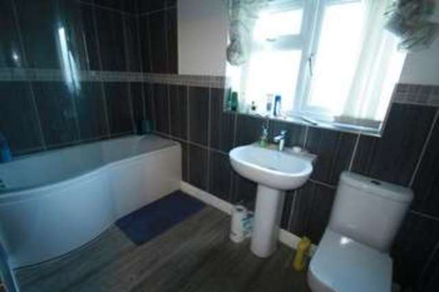  Image of 5 Bedroom Detached for sale at Mill Race View  Atherstone, CV9 3AR