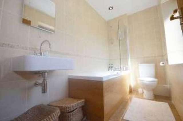  Image of 3 Bedroom Cottage for sale at Yeovil Road  Montacute, TA15 6XG