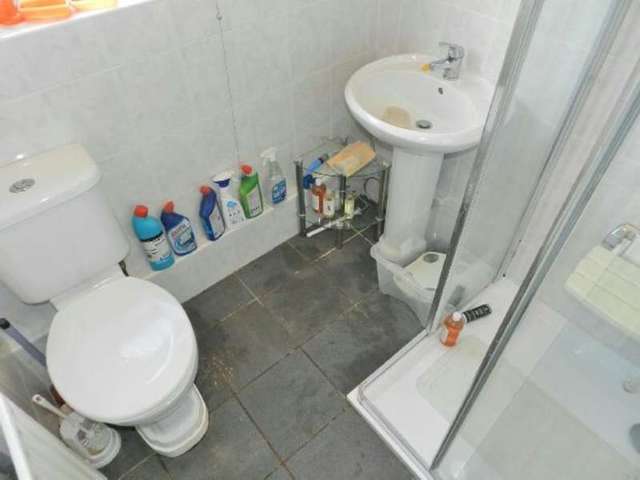  Image of 3 Bedroom Semi-Detached for sale at New Tythe Street  Long Eaton, NG10 2DL