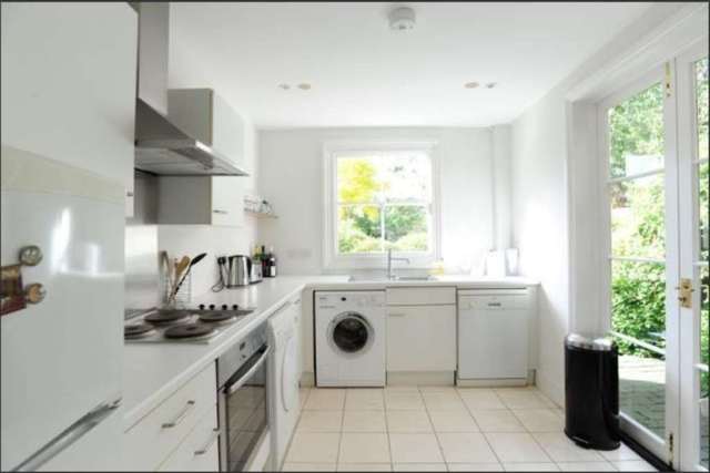  Image of 3 Bedroom Detached to rent at Observatory Street  Oxford, OX2 6EP