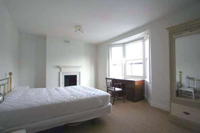  Image of 3 Bedroom Detached to rent at Observatory Street  Oxford, OX2 6EP