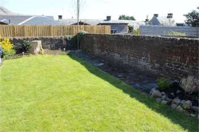  Image of 2 Bedroom Flat for sale at Ochil Street  Tillicoultry, FK13 6EJ