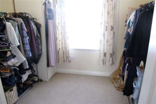 Image of 4 Bedroom Detached to rent at Birmingham, B8 2DL