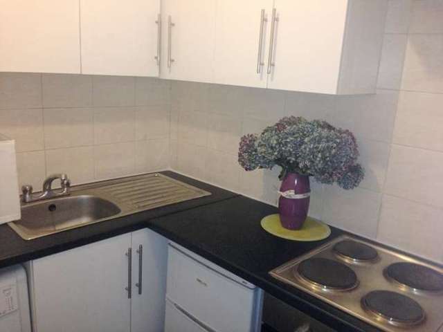  Image of Flat to rent at Barbican, EC1V 9AE