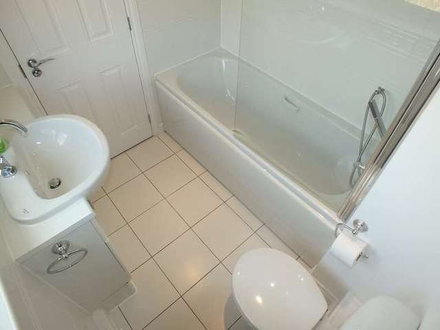  Image of 1 Bedroom Detached to rent at Shinfield Reading Berkshire, RG2 9FP