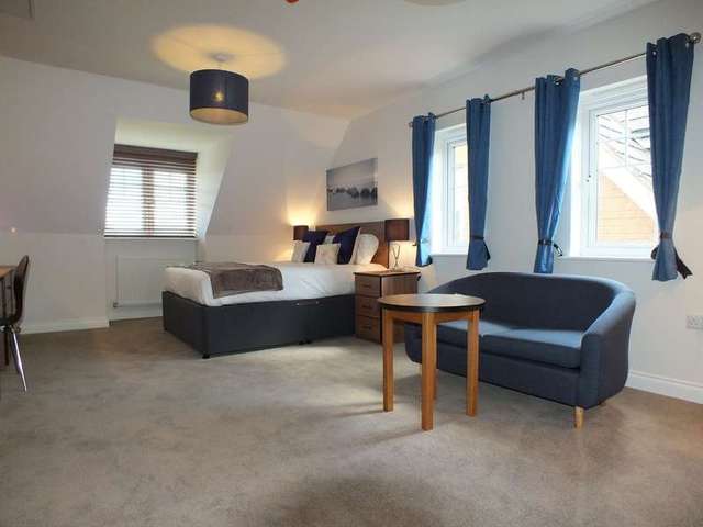  Image of 1 Bedroom Detached to rent at Shinfield Reading Berkshire, RG2 9FP