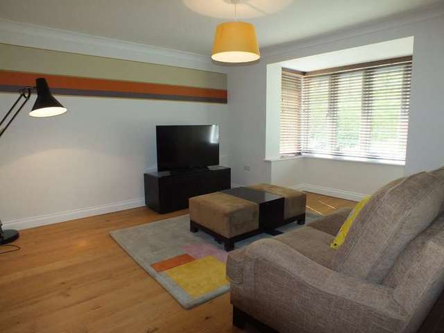  Image of 1 Bedroom Detached to rent at Shinfield Reading Berkshire, RG2 9FP