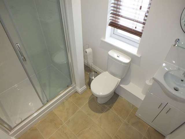  Image of 1 Bedroom Detached to rent at Shinfield Reading Berkshire, RG2 9FP