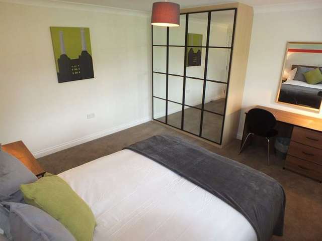  Image of 1 Bedroom Detached to rent at Shinfield Reading Berkshire, RG2 9FP