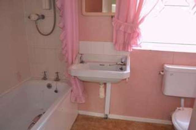  Image of 3 Bedroom Detached for sale at Peploe Crescent, Peploe Lane  New Holland, DN19 7PP