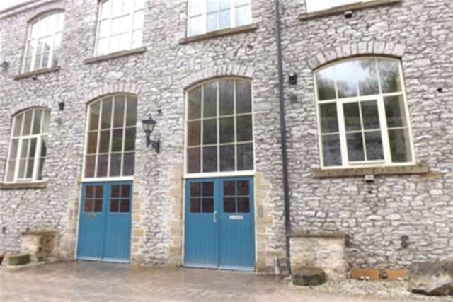  Image of 2 Bedroom Flat to rent at Buxton, SK17 8SW