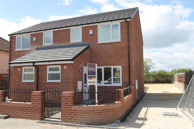  Image of 3 Bedroom Semi-Detached for sale at Grimethorpe Barnsley Grimethorpe, S72 7LQ