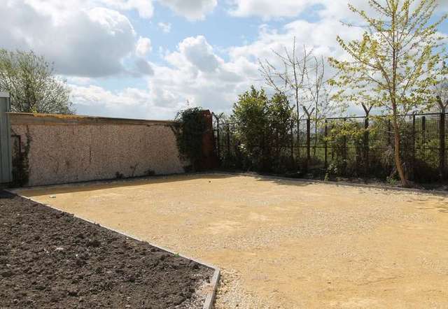  Image of 3 Bedroom Semi-Detached for sale at Grimethorpe Barnsley Grimethorpe, S72 7LQ