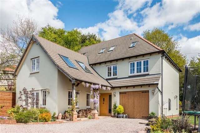  Image of 6 Bedroom Detached for sale at Queen Street  Lydney, GL15 5LZ