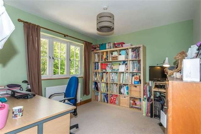  Image of 6 Bedroom Detached for sale at Queen Street  Lydney, GL15 5LZ