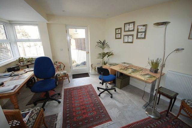  Image of 6 Bedroom Detached for sale at Seafield Road  Hove, BN3 2TP