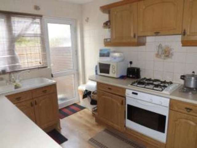  Image of 3 Bedroom Terraced for sale at Romford Essex Rush Green, RM7 8BL