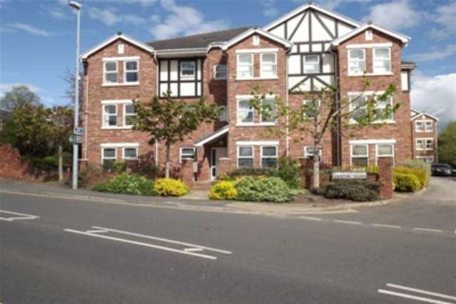  Image of 2 Bedroom Flat to rent at Northwich, CW9 5GD