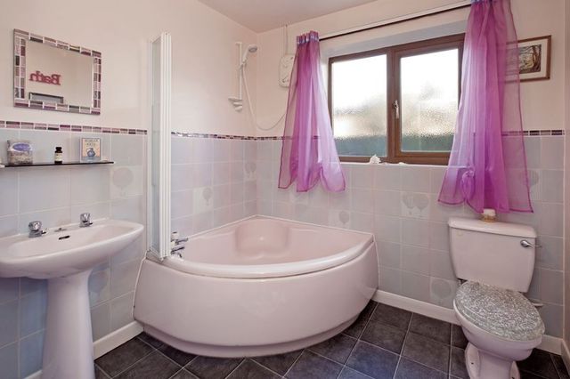  Image of 4 Bedroom Detached for sale at Silver Street  Culmstock, EX15 3JE