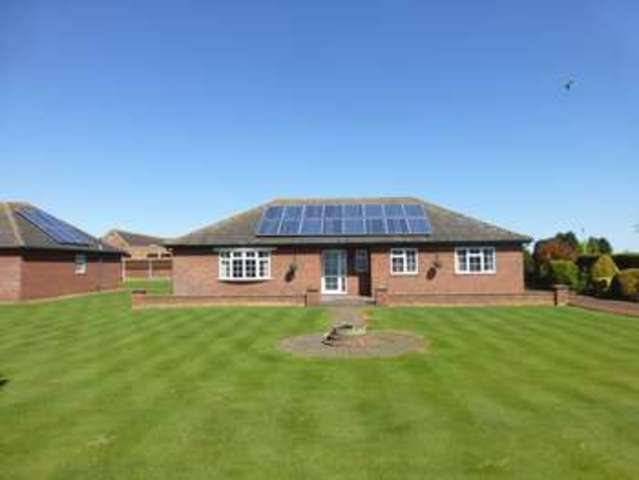  Image of 3 Bedroom Detached for sale at Skinners Lane South Kyme Lincoln, LN4 4AT