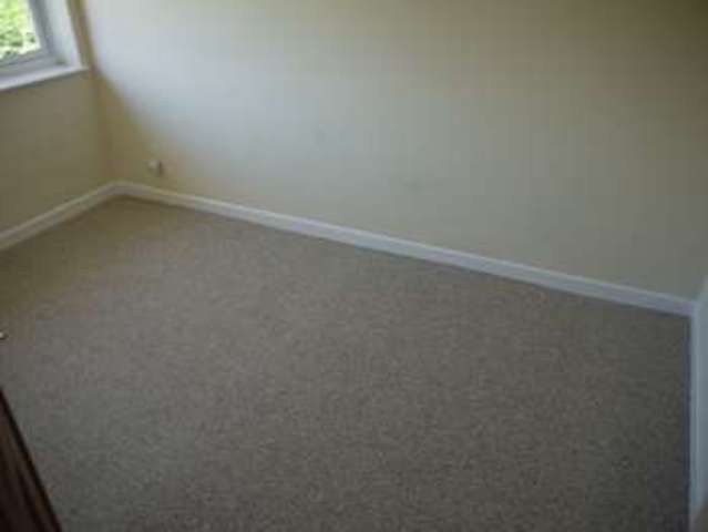  Image of 3 Bedroom Semi-Detached to rent at St Dunstans Close  Glastonbury, BA6 9AR