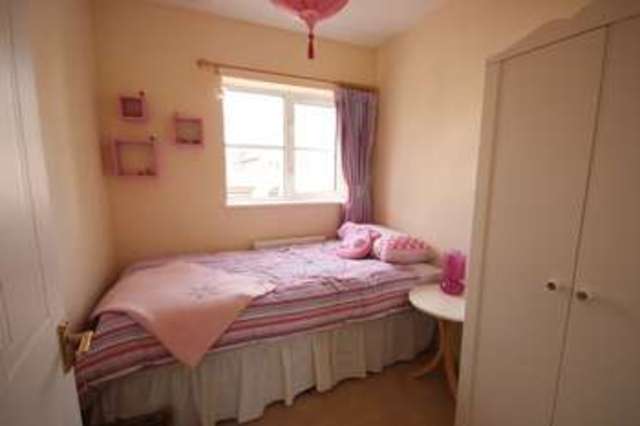  Image of 3 Bedroom Detached for sale at St. James Close Bishopdown Salisbury, SP1 3FB