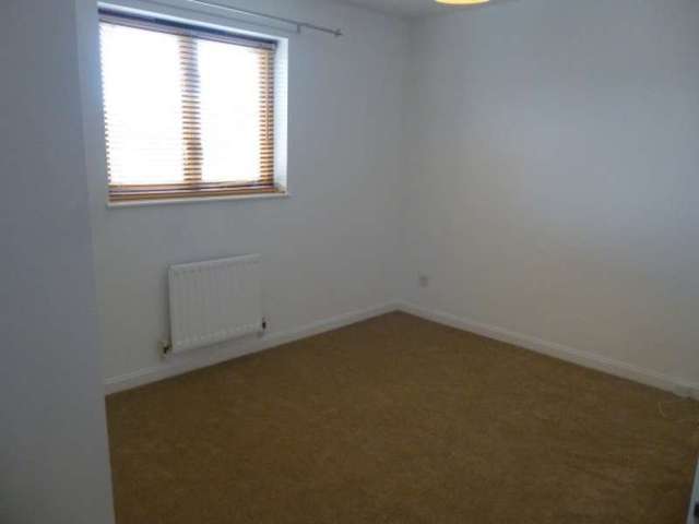  Image of 2 Bedroom Semi-Detached for sale at Strathmore Walk Sikeside Coatbridge, ML5 4HJ