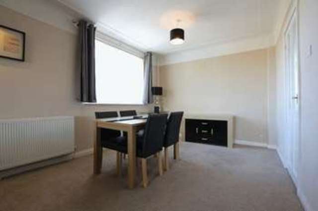  Image of 2 Bedroom Flat for sale at Talbot Court  Oxton, CH43 6UG