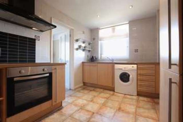  Image of 2 Bedroom Flat for sale at Talbot Court  Oxton, CH43 6UG
