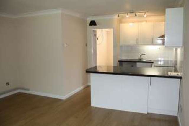  Image of 1 Bedroom Flat to rent at Marston Road  Thame, OX9 3YG