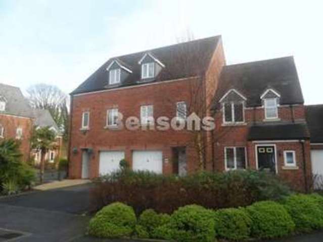  Image of 3 Bedroom Terraced to rent at The Grove Shifnal Telford, TF11 9EH