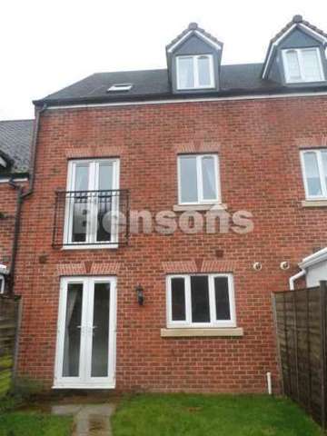  Image of 3 Bedroom Terraced to rent at The Grove Shifnal Telford, TF11 9EH