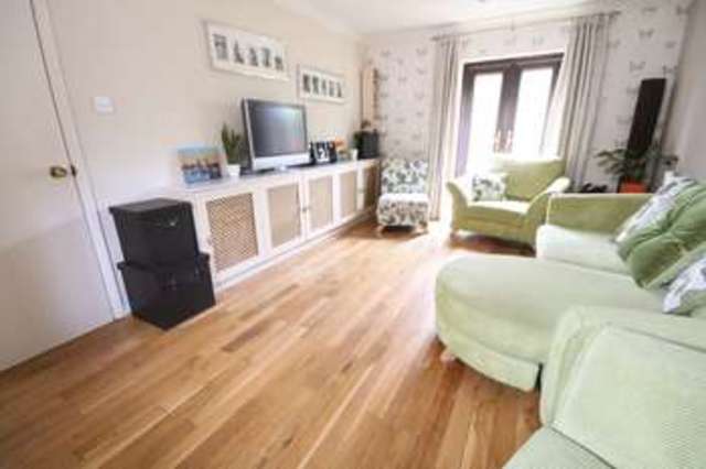  Image of 4 Bedroom Detached for sale at The Laurels  Banstead, SM7 2HG