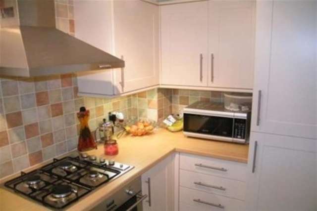  Image of 2 Bedroom Terraced to rent at Brentwood, CM13 2UN