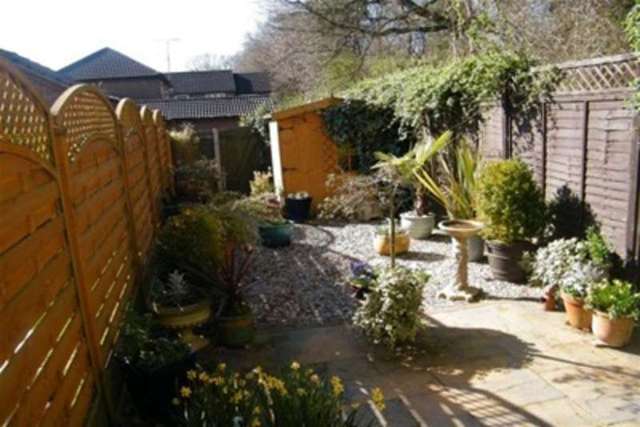  Image of 2 Bedroom Terraced to rent at Brentwood, CM13 2UN