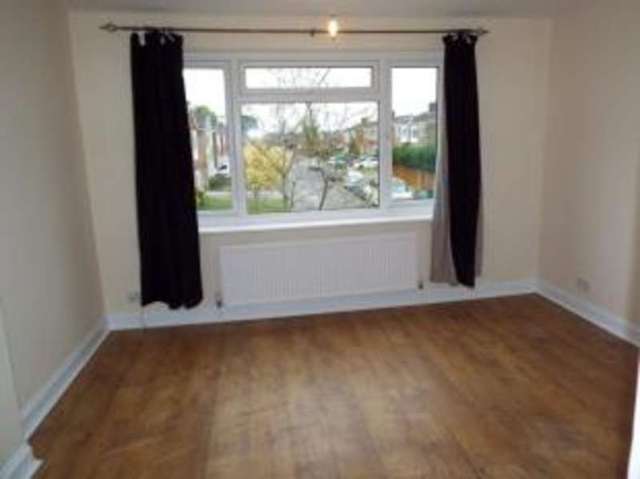  Image of 3 Bedroom Semi-Detached for sale at Totton Southampton Testwood, SO40 3NX