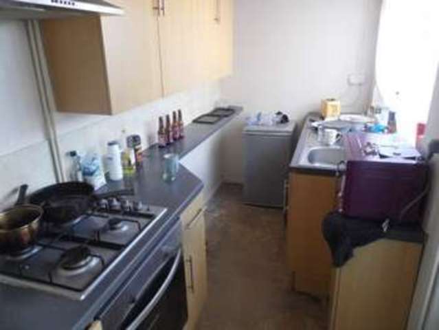  Image of 2 Bedroom Terraced for sale at Stoke-On-Trent Staffordshire Stoke-On-Trent, ST4 2JX