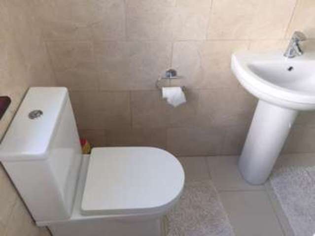  Image of Flat to rent at Victory Avenue  Morden, SM4 6DL