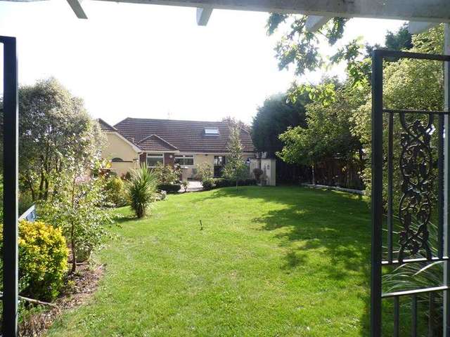  Image of 4 Bedroom Detached for sale at Wavertree Road  Benfleet, SS7 5AP