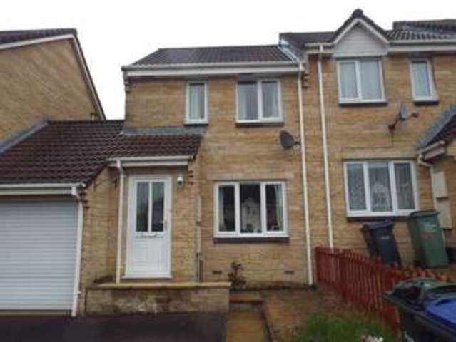  Image of 2 Bedroom Property to rent at Webb Close Pewsham Chippenham, SN15 3XF